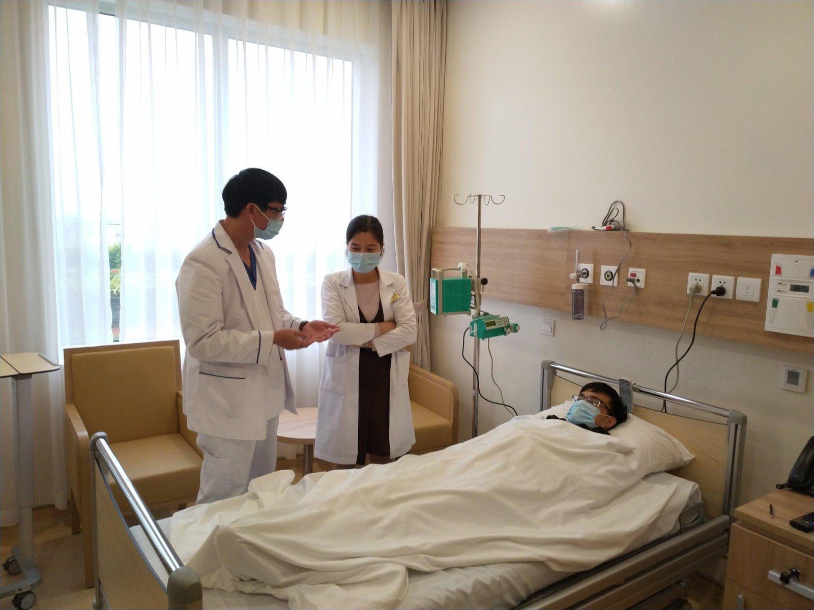 Kiểm soát đường huyết và liệu pháp Insulin tích cực ở bệnh nhân ICU